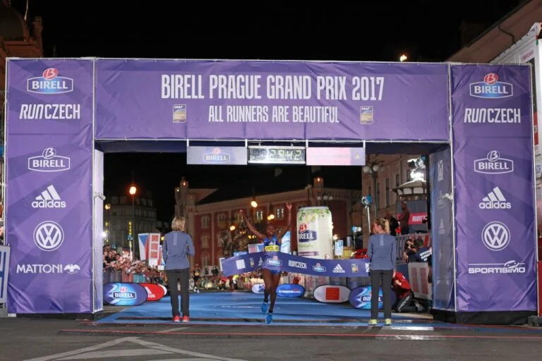 Sportovní fotografie – RunCzech – Birell Prague Grand Prix